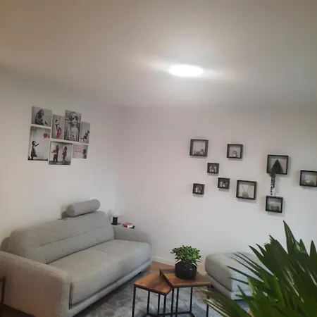 Beau * 느와지-르-섹